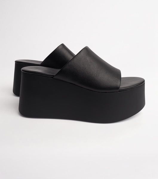 Black Tony Bianco Tegan Black Sheep Nappa 9.5cm Wedges | USICD72477